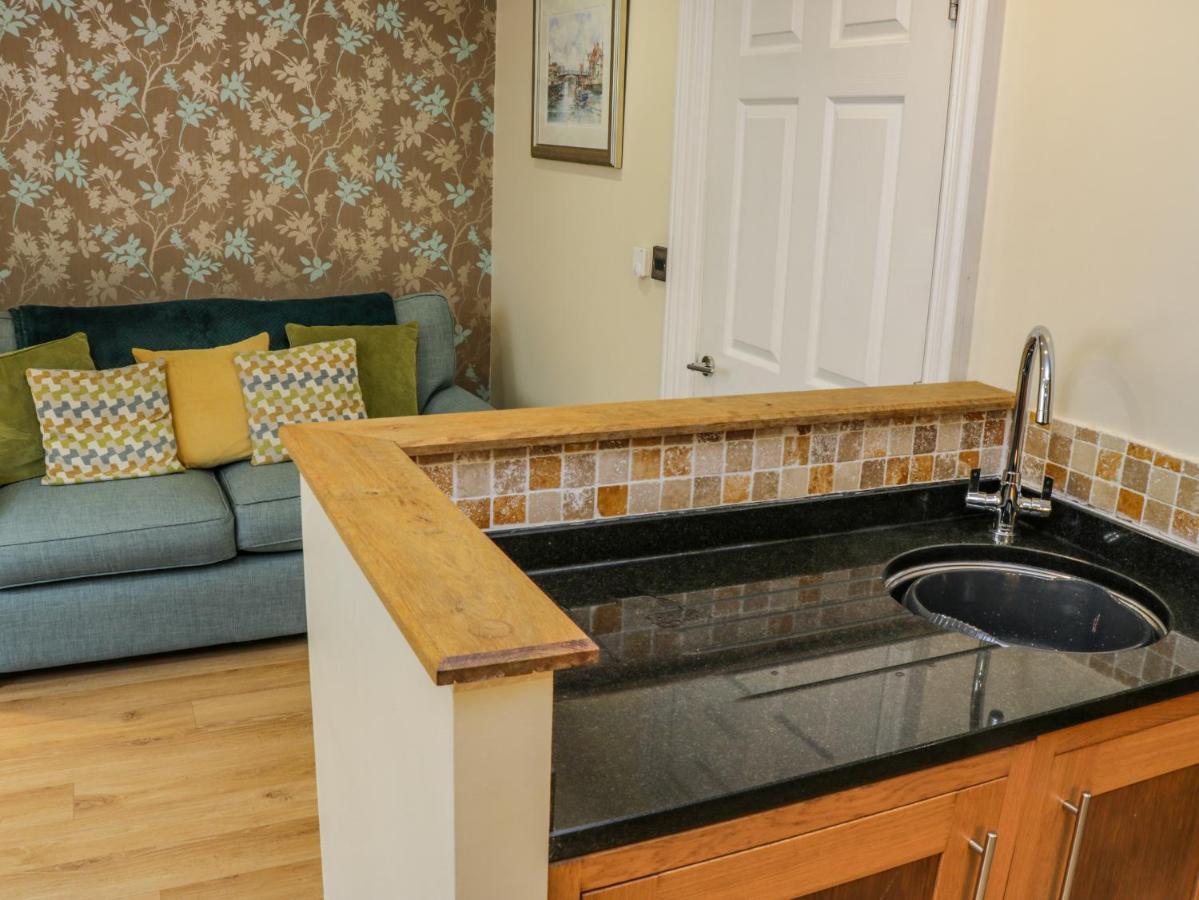 Apartment 6 Whitby Ngoại thất bức ảnh