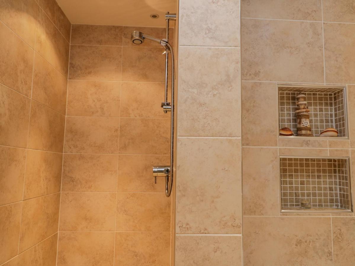 Apartment 6 Whitby Ngoại thất bức ảnh